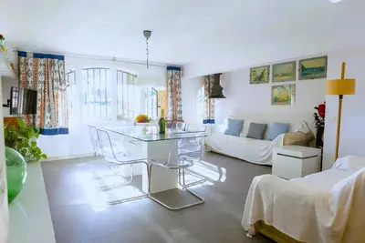 Image de Suitur appartement en bord de mer Suitur Roc de Sant GaietĂ