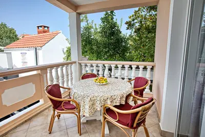 Image de Appartement d'une chambre avec la terrasse Biograd na Moru, Biograd (A-19356-a)