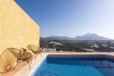 Image de Maison \"Casa Linda Vista Altea Costa Blanca\", avec vue sur la mer, piscine et Wi-Fi.