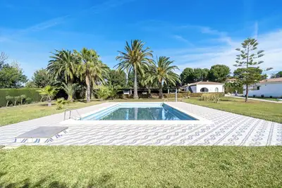 Image de Maison \"Paraiso en Cambrils Colibri Resort\" avec piscine, terrasse, climatisation & Wi-Fi
