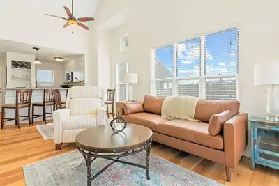 Image de Updated Buccaneer Village 526 | Pet Friendly | Canal Front