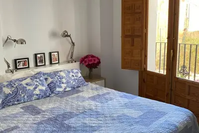 Image de Beach holiday or work from home in Historic Old Town 4min walk to beach