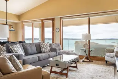 Image de Sugar Beach Villa 3004 Luxury Beachfront Condo