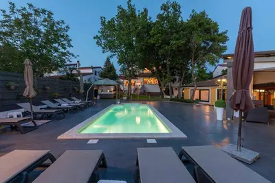 Image de Appartement de vacances avec piscine et climatisation