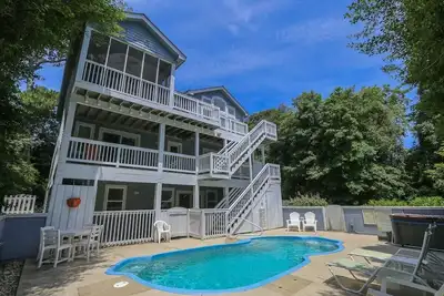Image de 6 Br Oceanside home with Private Pool & lots of Community Amenities