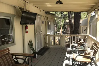 Image de Quiet, mountain getaway close to hiking, biking Flagstaff & Sedona