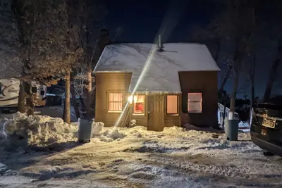 Image de 3 bedroom cabin 1 min walk from lake *newly remodeled