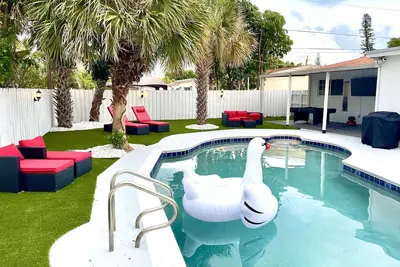 Image de 5 Bedroom Villa in the heart of Aventura