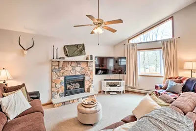 Image de Albrightsville Cabin w/ Fire Pit: Swim, Hike & Ski