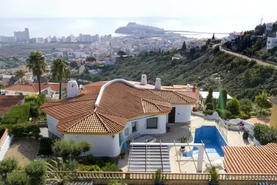 Image de Villa Aguamarina: castle views, private pool & garden