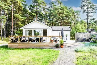 Image de Maison confortable à Yngsjö avec.