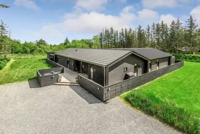 Image de Belle maison de 6 chambres à ålbæk