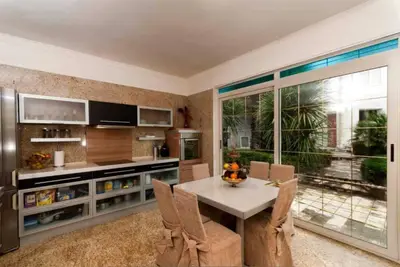 Image de Villa Nautica - 5 Bedroom Villa