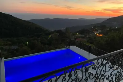 Vesper Martini Villa with Pool