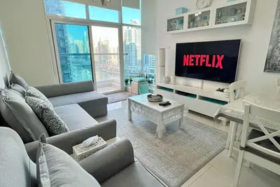 Image de Bright & Elegant 1br Dubai Marina 10 min to Beach