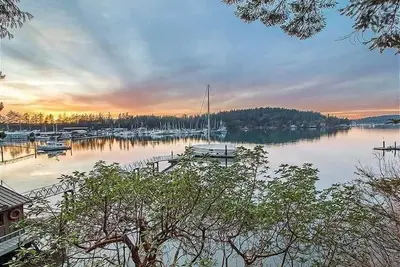 Image de Laurel Point - Friday Harbor on Beautiful San Juan Island