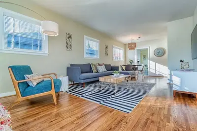 Image de Downtown Charmer · Downtown Charmer, cozy cottage for up to 4 people