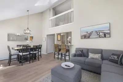 Image de Entire condo. Traverse city. 3 bedroom 2 bath. Wineries. Horse shows. Skiing