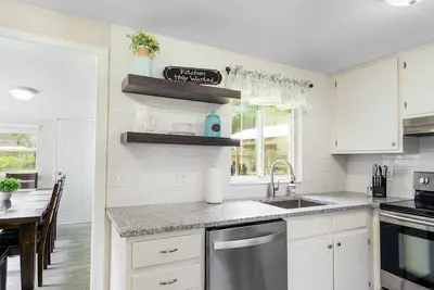 Image de Cozy 4Bd 2. 5Bth 35 min from beach & 28 min to Mayo