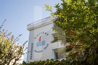 Image de Holiday Rendez Vous 19 - First floor apartment with side sea view
