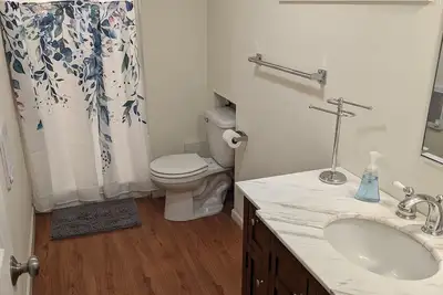Image de Cute and cozy apartment walking distance to downtown