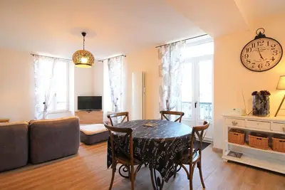 Image de Appartement T3 de Standing avec Balcon et Parking au Centre de La Bourboule