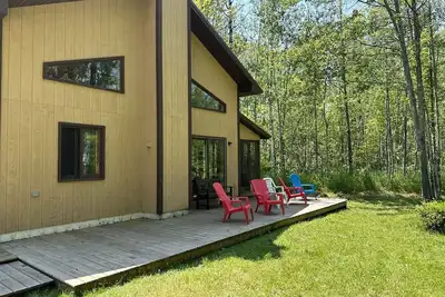 Image de Wilderness Retreat - Secluded cottage tucked away in the Woods!