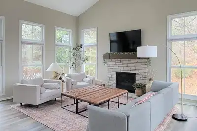 Image de Secluded Luxury Retreat Near Lake Michigan, Holland State Park, Lake Macatawa