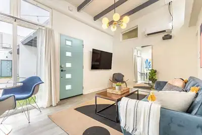 Image de Hermosa Beach 1br Apt: Steps to Pier & Dining