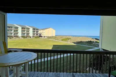 Image de My Happy Place - Topsail Island Surf Condo 214