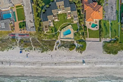 Image de Amazing Beachfront Condominium, Direct to pool, Magical view