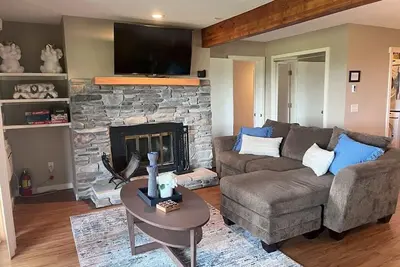 Image de Shanty Condo-Pool Pass & Great Views Included!