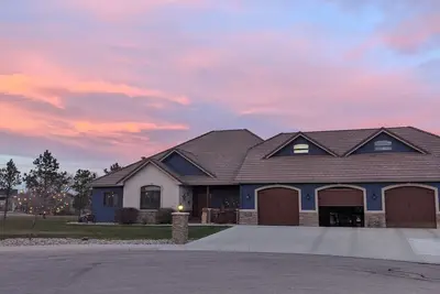 Image de Stunning Spacious Home Centrally Located in the Black Hills