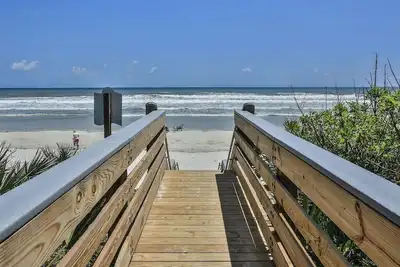 Image de Remodeled Townhouse - 3 minute walk to beach - Great Location!