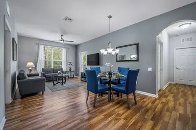 Image de Is3-205 Lakefront Condo - Close to All Attractions