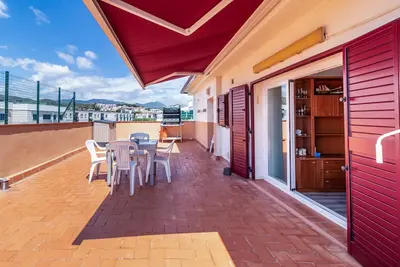 Sant Carle 27 –Penthouse avec terrasse