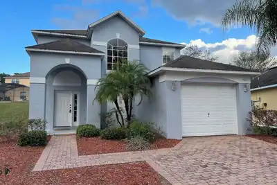 Image de Great value! with Private  pool and game room. Gated community!