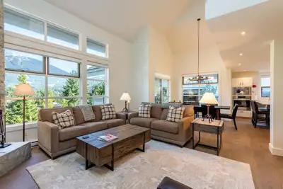 Image de 4 bed/3 bath twnhse w stunning Mtn view & Hot Tub