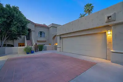 Image de New listing. Walk to Arizona Biltmore Resort and Spa.