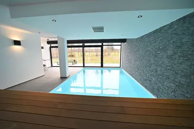 Image de Moulin à Baillonville avec Piscine Intérieure