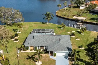 Image de Stunning 1+ acre Paradise Cove Villa