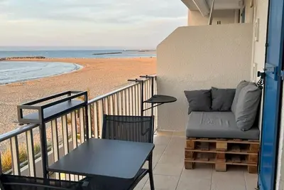 Image de Carnon Plage, appartement familiale en 1ère ligne, avec balcon sur la mer