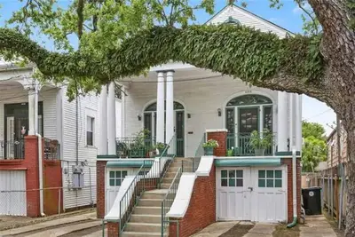 Image de Historic New Orleans home in Mid City