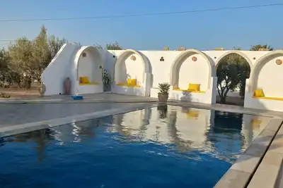 Image de au coeur des oliviers villa la rose des sables