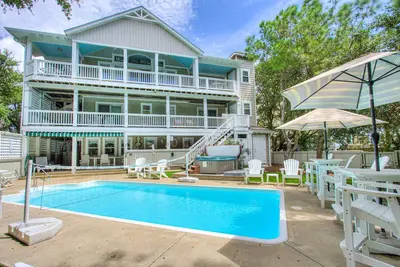 Image de Woodstock *Amazing Pool*Elevator*Bar*Enclosed Yard