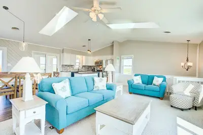 Image de 7078 Island Time * 2 Min Walk to Beach * Hot Tub