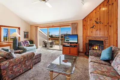 Image de Family-Friendly 3br Townhome | Ocean Views + Pool