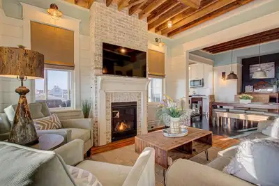 Image de 4115 Coastal Cottage * 1 Min Walk to Beach