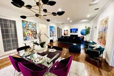 Image de Art House- 5 Mins From Highland Park Village