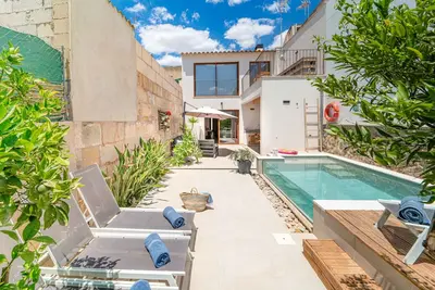 Image de Townhouse bonany By home villas 360